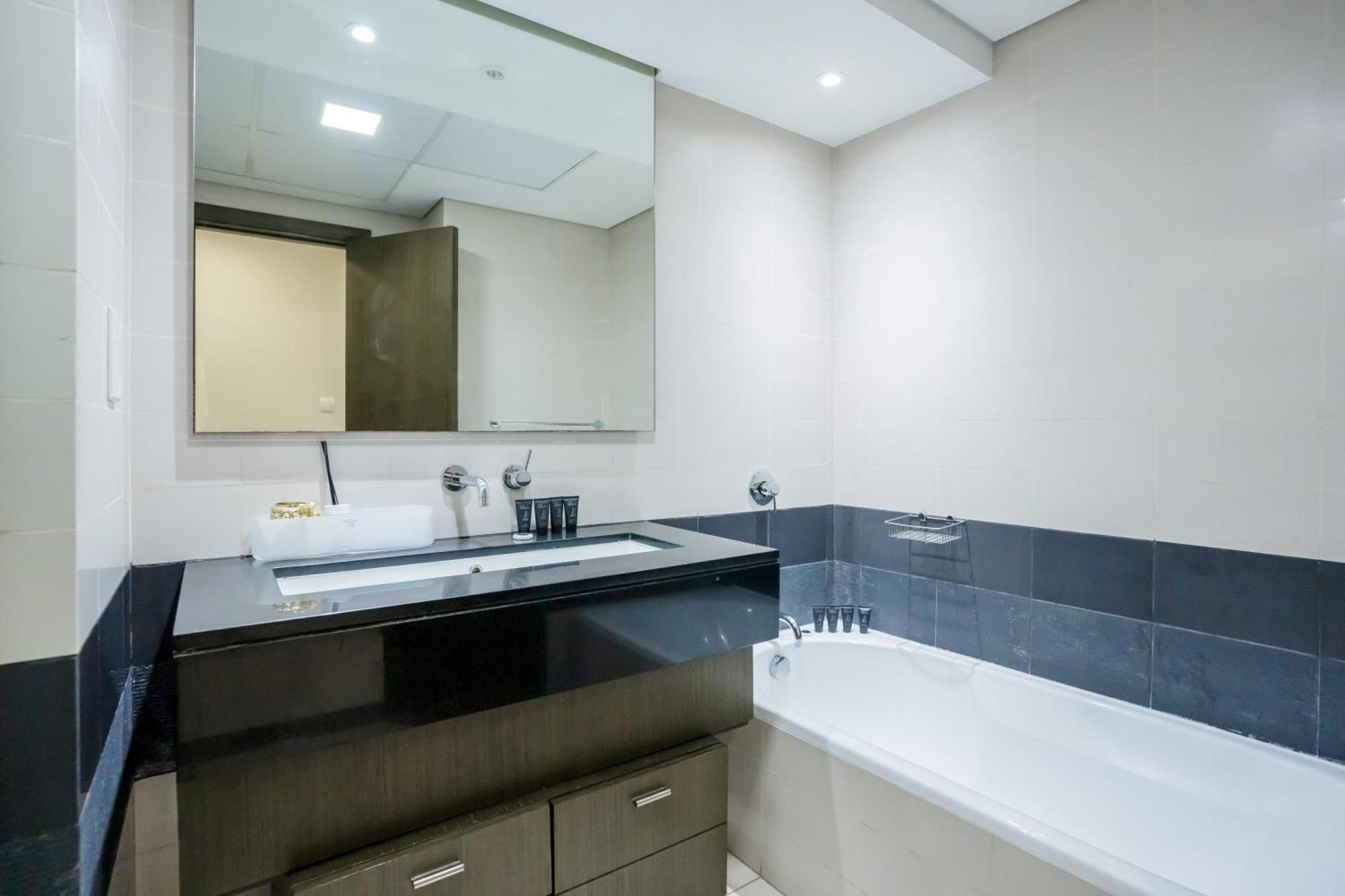 Vacay Lettings - Loft Downtown Dubai Vila Exterior foto